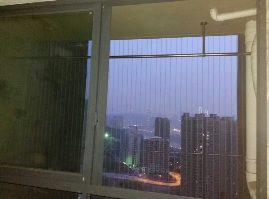 隱形防護網(wǎng)